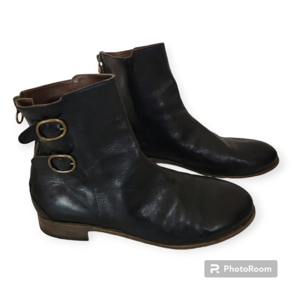 Argila Black Leather Back Zip Ankle Bootie Buckle Details Size  UD 10.5 - 11